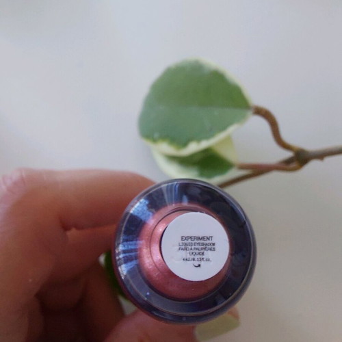 REM Beauty Liquid Eyeshadow like new