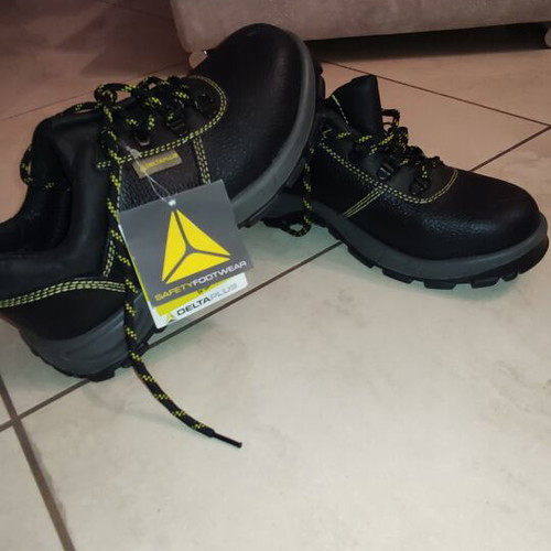 Delta Plus Safety Boots new, size 41