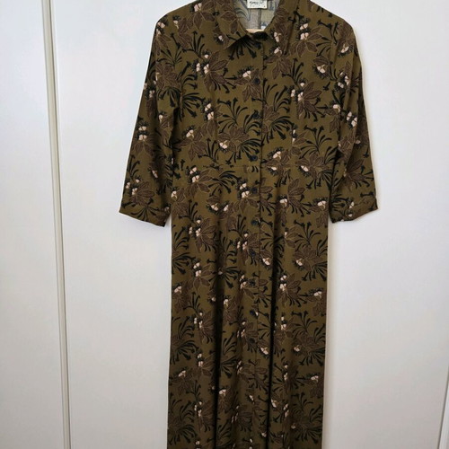 Namaste dress long semi-sheer with three-quarter sleeves like new, multicolor, size S
