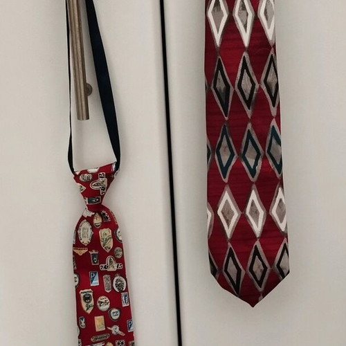 Children's ties like new, pack of 2
