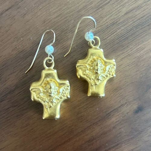 Vintage hanging earrings like new with cross and pearl