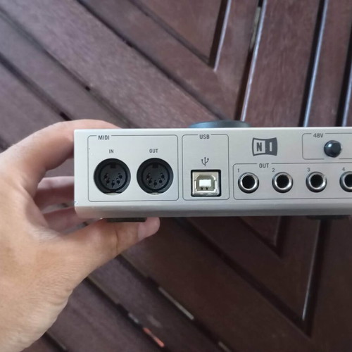 Native Instruments Audio Kontrol 1 USB audio interface used