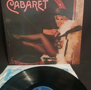 Αλίκη Βουγιουκλάκη - cabaret
