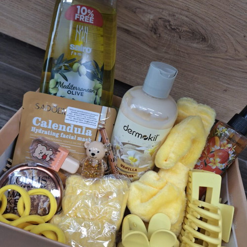 Care set new with body mist, face mask, terracotta, and accessories