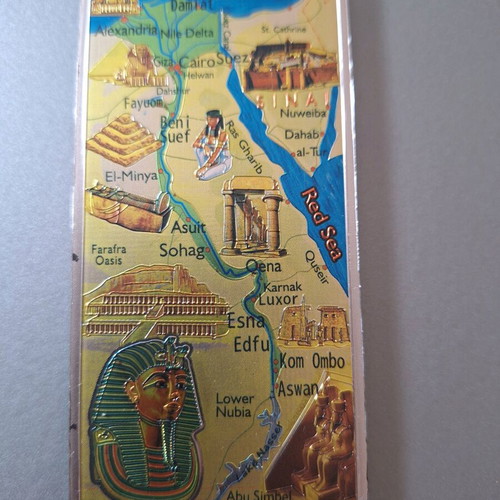 Egypt fridge magnet like new with small marks