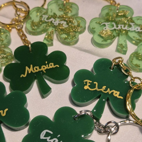 Panathinaikos clover keychain made to order, handmade