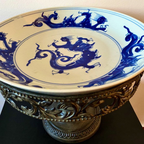 Decorative piece with metal base and ceramic plate from China like new