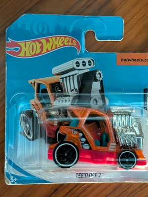 Hot Wheels Tee’d Off 2 vehicle new, orange