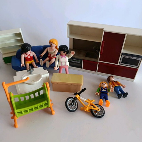 Playmobil kitchen set used