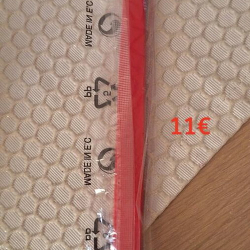 Tupperware small spatula new, sealed packaging