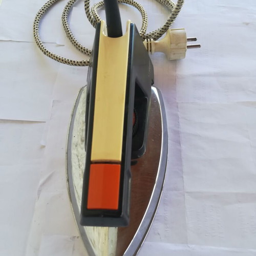 AEG vintage electric iron with fabric cord