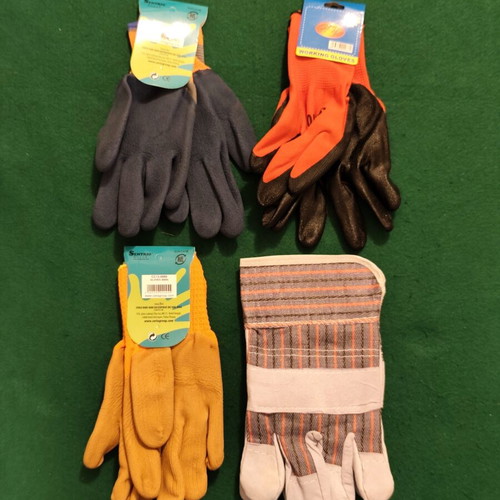 Set of 4 pairs of work and garden gloves, new, Sentrio & Working Gloves