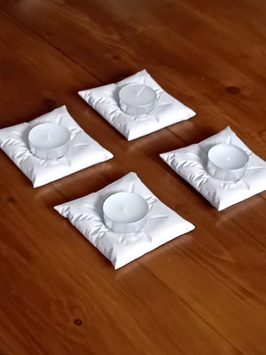 Set of plaster tealight holders like new, 2 pieces