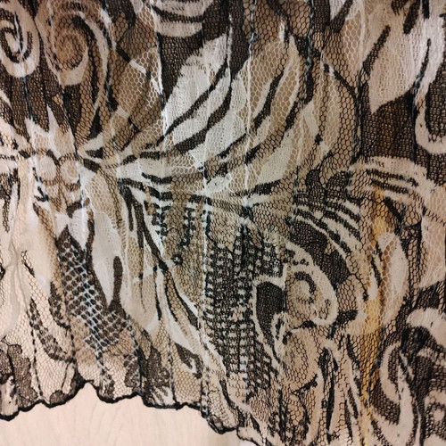 Lace pleated blouse with rhinestones, like new, size L, black and white