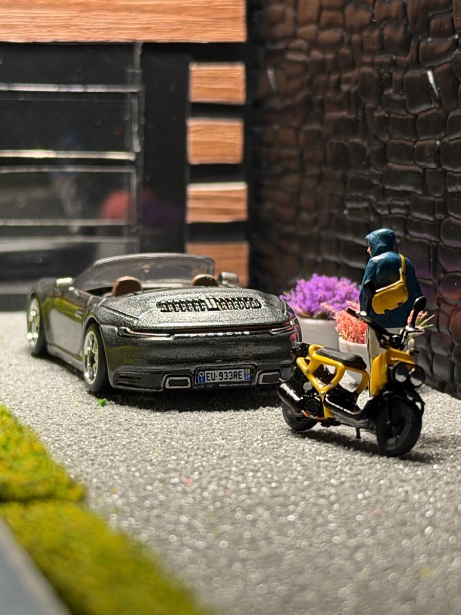 Hot Wheels Porsche 918 Spyder and… - € 30,00 - Vendora.cy