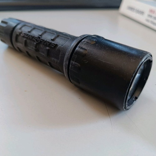 Surefire G2 Nitrolon flashlight used, tactical 1000 lumens