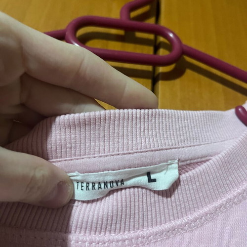 Terranova cropped sweatshirt pink like new, size L