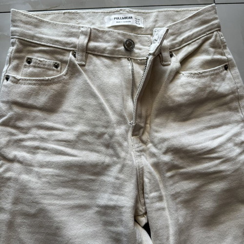 Pull & Bear beige jeans like new