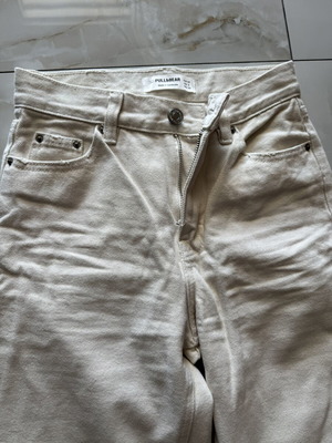 Pull & Bear beige jeans like new
