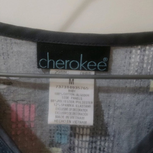 Cherokee scrubs like new, colorful blouse M and pants S