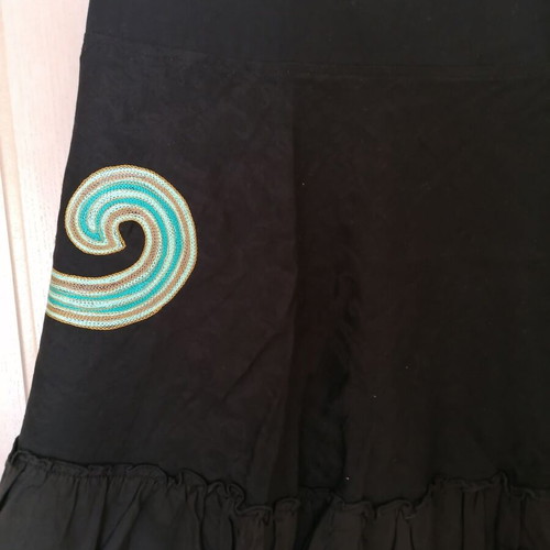 St Martin's skirt new, size L, black