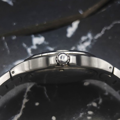 TAG Heuer Kirium Professional 200m watch used, blue sunburst dial