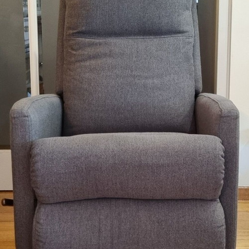 La-Z-Boy Rayna reclining armchair, authentic American