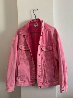 Wrangler denim jacket pink like new