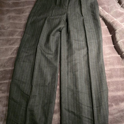 Hugo Boss suit like new, size S / 36 / 8