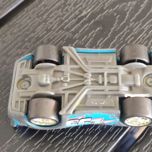 Disney McQueen 1:55 toy car used with paint wear