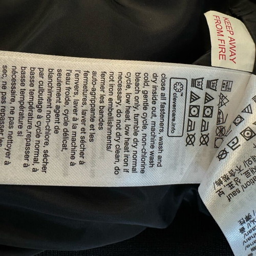 Calvin Klein kids jacket like new, size 6, white