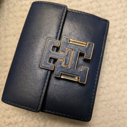 Tommy Hilfiger wallet like new, blue leather