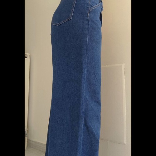 Shein high-waisted blue denim jeans, petite collection