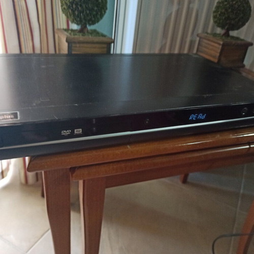 LG DVD player and recorder like new