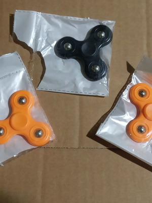 Fidget Spinners 3 αχρησιμοποίητα