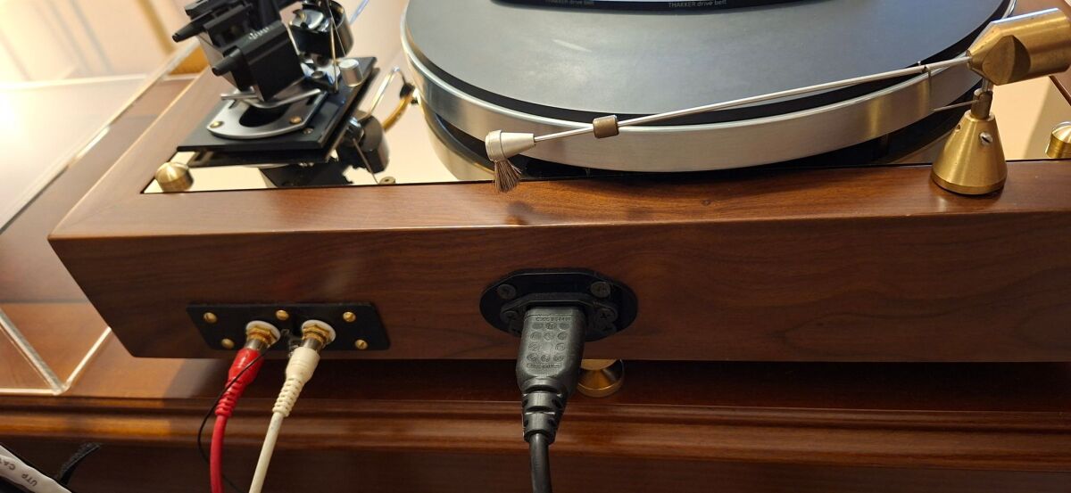 Thorens TD-160 with SME 3009 series… - € 1.900,00 - Vendora.cy