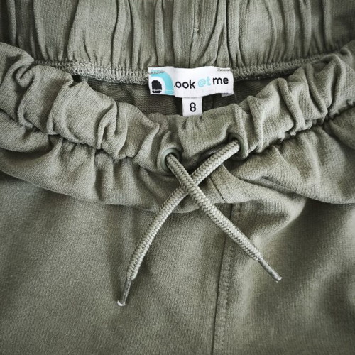 Kids' shorts size 8 like new, green