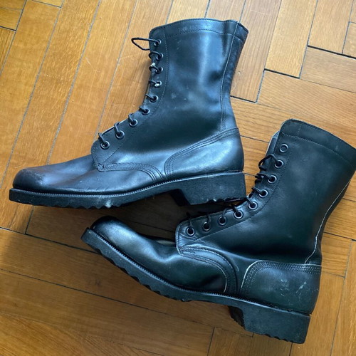 Arvyla E.S. military boots size 44.5 like new, 1975 production
