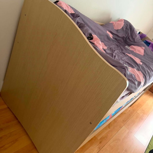 Twins bunk bed like new with mattress 1.90x2.00 m