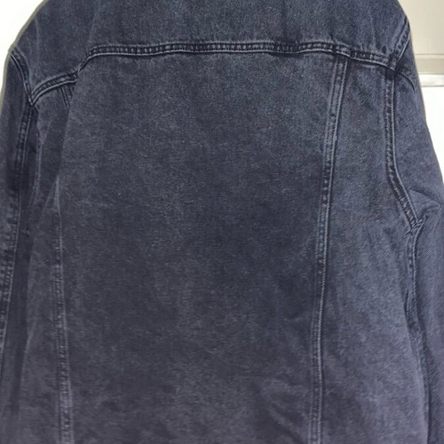 Bershka denim jacket men's like new, warm with inner lining