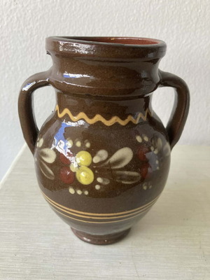 Παλιό χειροποίητο κεραμικό βάζο σαν καινούργιο