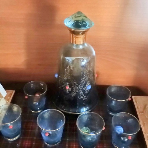 Liqueur Carafe and Glasses like new, Murano style