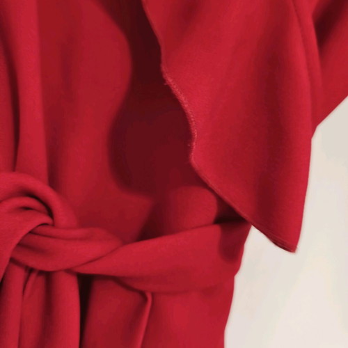 Red dress with belt like new Issue Fashion