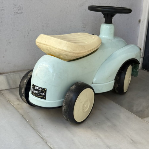 Lisciani Carotina My Super Car educational toy used for 18-36 months