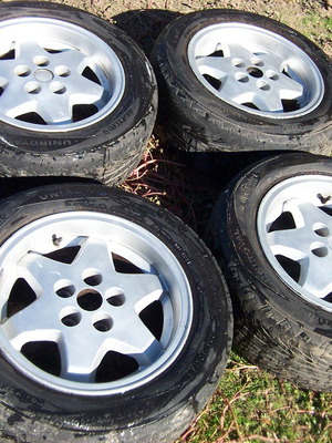 Mercedes 124 4 used 15-inch aluminum rims for 124-190E / 200E / 200-300 E TE