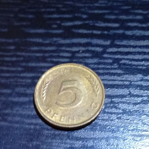 Germany 5 Pfennig coin 1993 like new