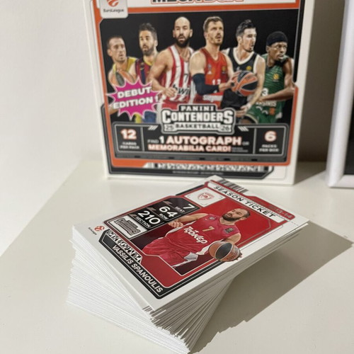 Panini Euroleague Contenders Base Cards lot like new, 63 cards