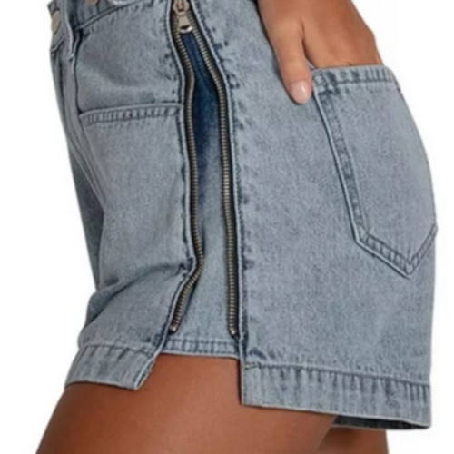 Denim shorts new, size 40, high-waisted, light wash