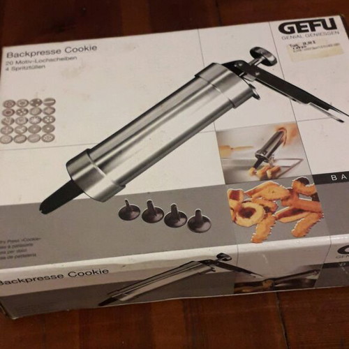 Cookie cornet used, stainless steel with discs and nozzles