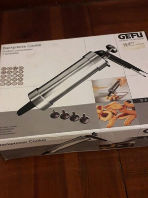 Cookie cornet used, stainless steel with discs and nozzles